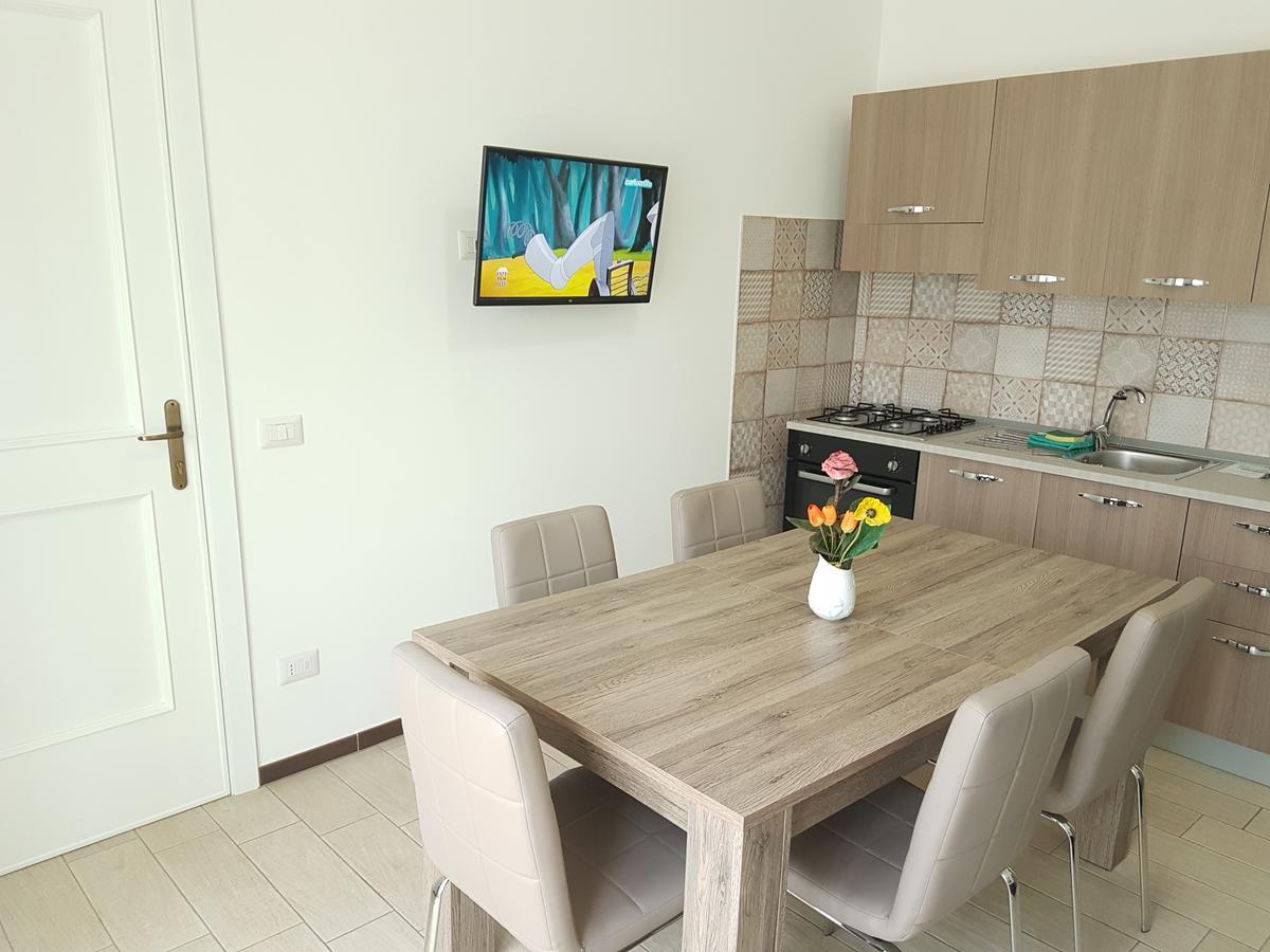 Case Vacanza Via Mozart Porto Cesareo Dış mekan fotoğraf