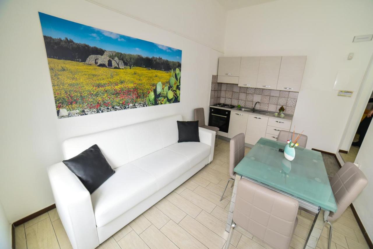 Case Vacanza Via Mozart Porto Cesareo Dış mekan fotoğraf